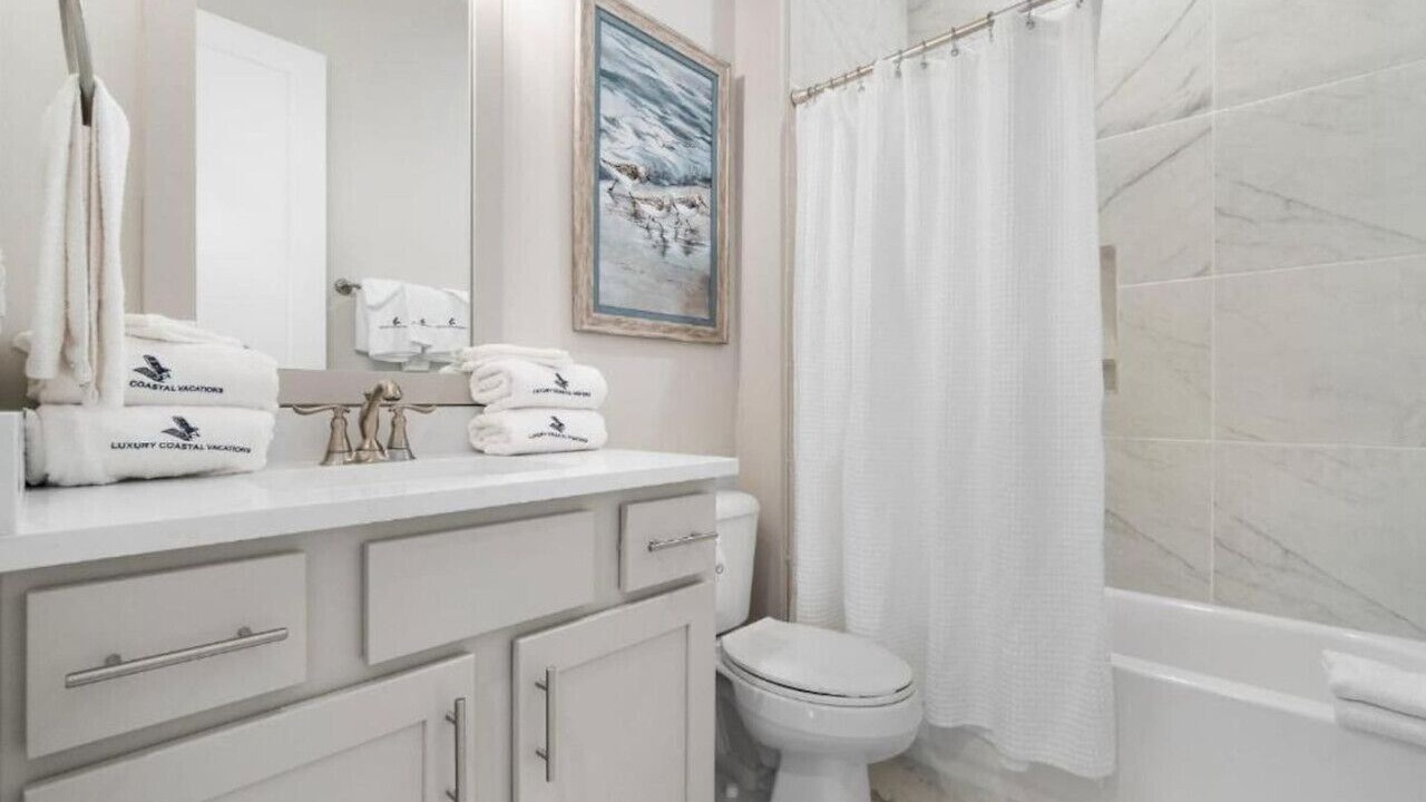Photo of Bathroom in Orange Beach