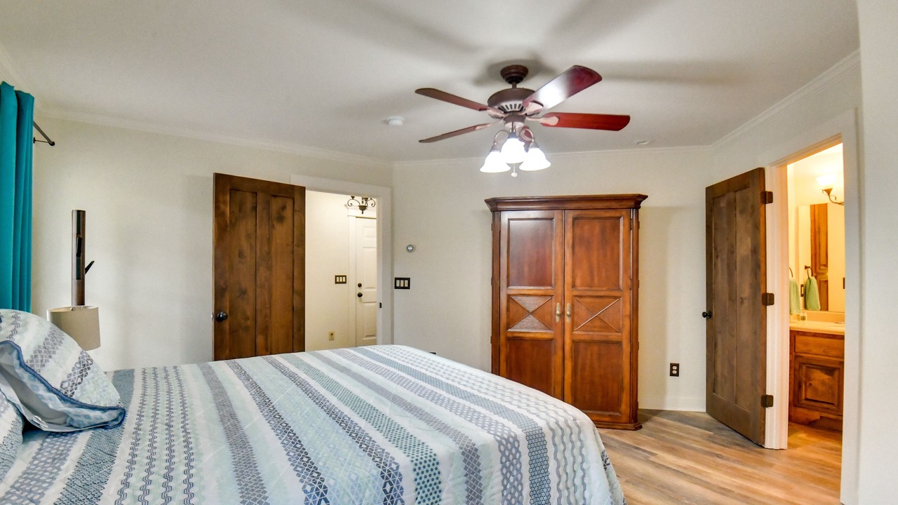Photo of Bedroom in Buckhead