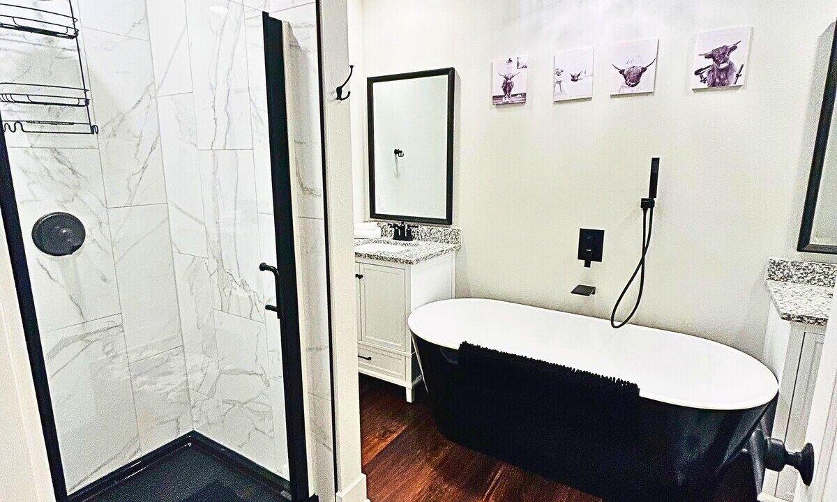 Photo of Bathroom in Park Falls