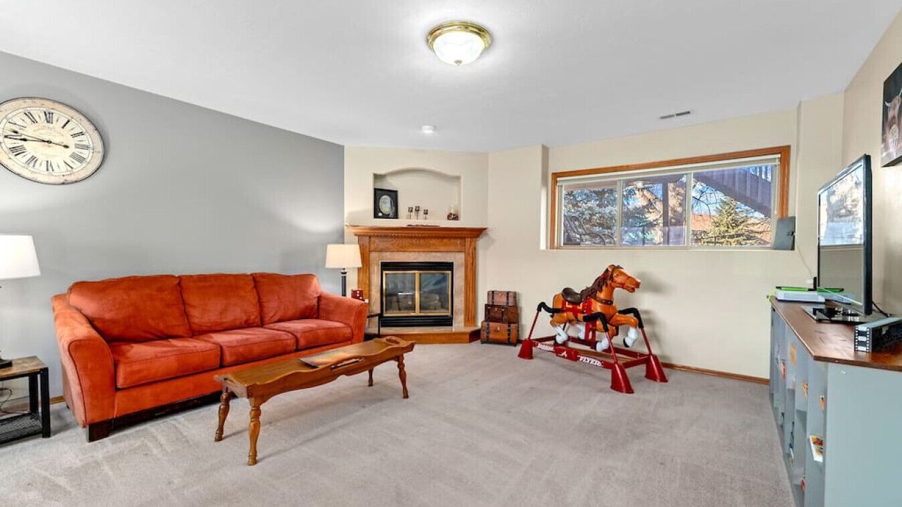 Photo of Livingroom in Sioux Falls