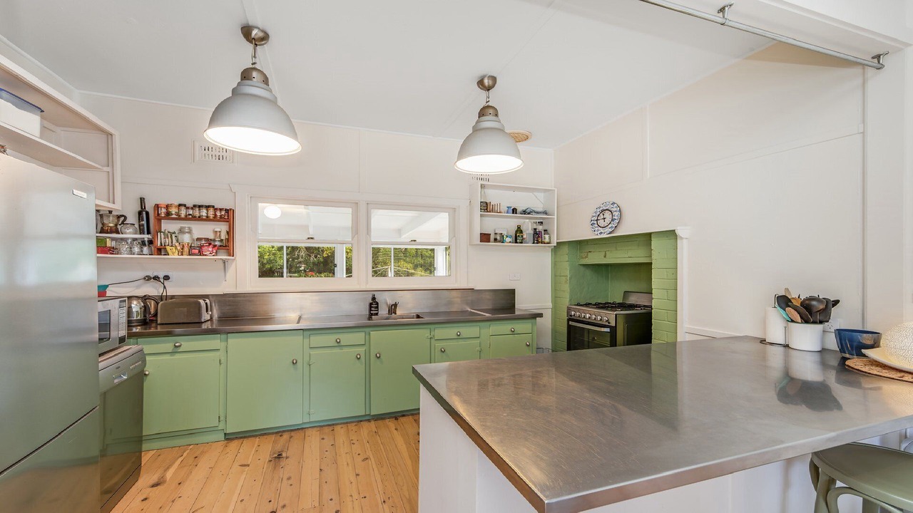 Photo of Kitchen in Macmasters Beach