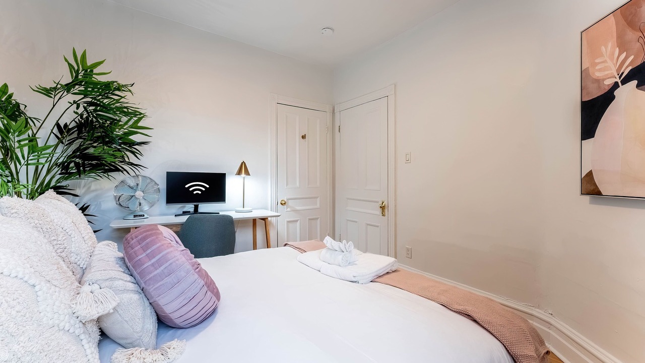 Photo of Bedroom in Maisonneuve