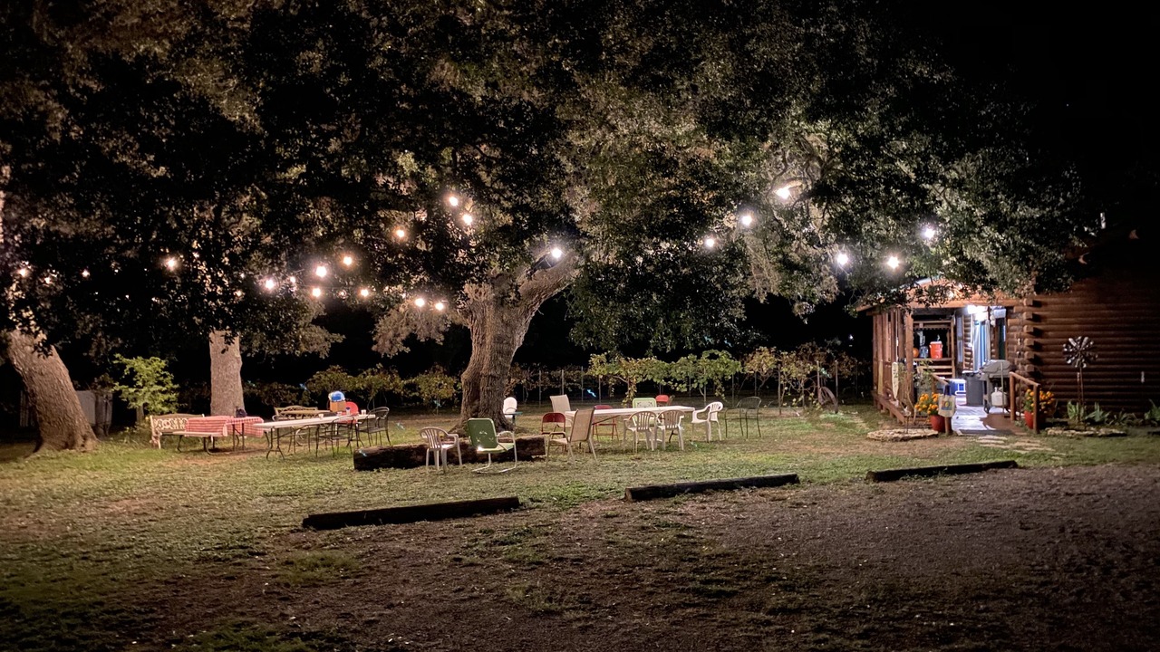 Photo of Outdoor in Round Mountain
