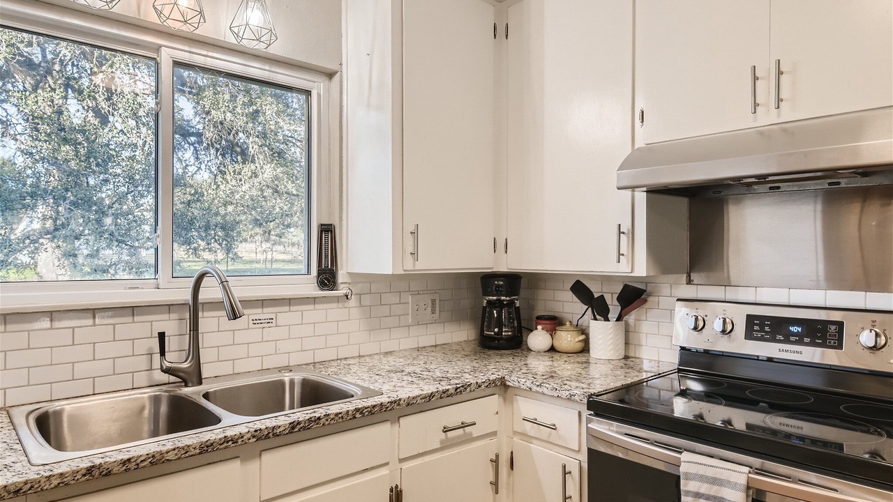 Photo of Kitchen in Round Mountain