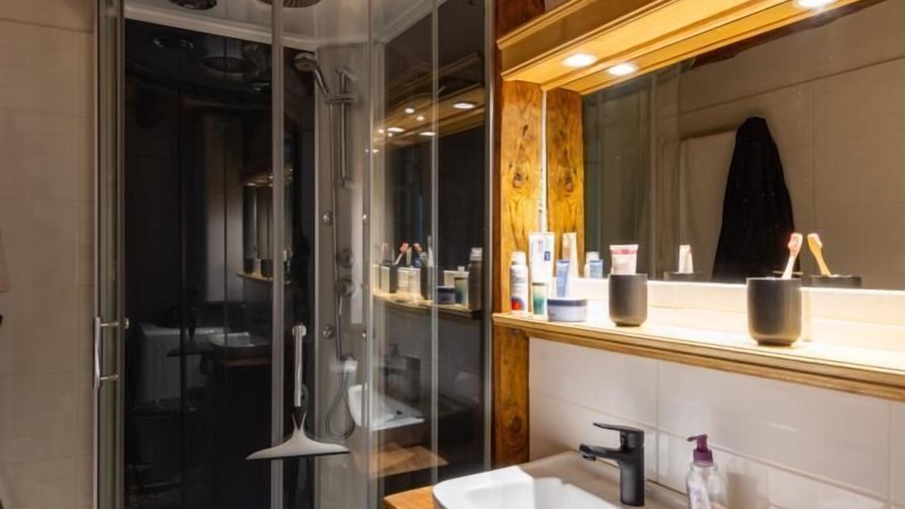 Photo of Bathroom in Mas-d'Orcieres