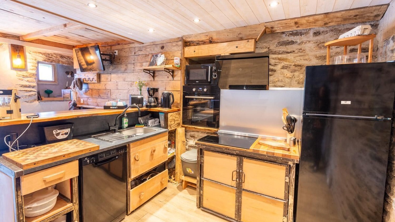 Photo of Kitchen in Mas-d'Orcieres