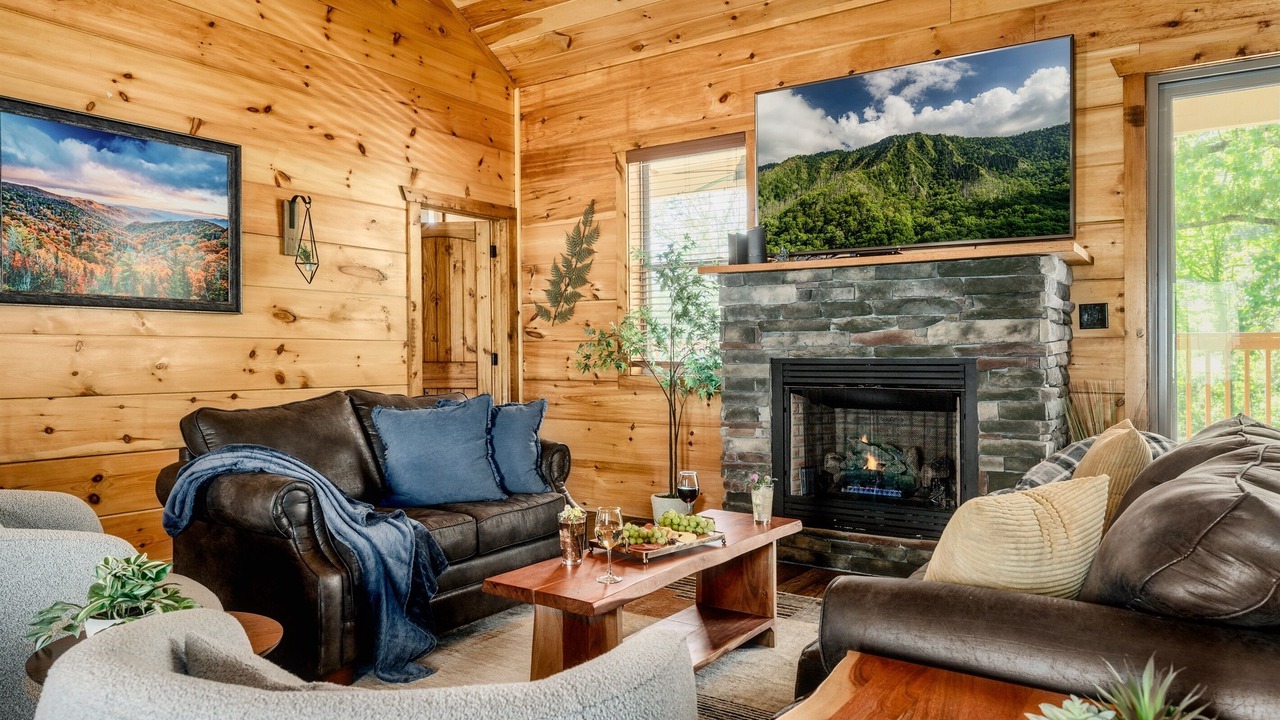Photo of Livingroom in Gatlinburg