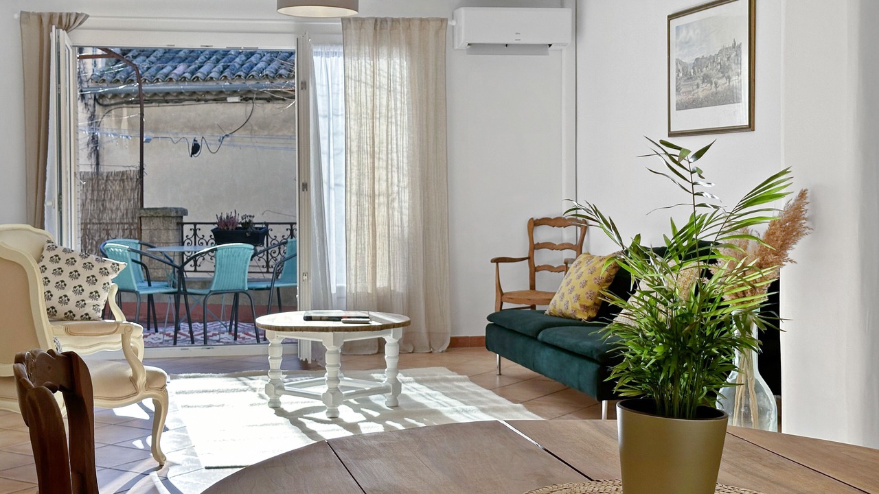 Photo of Livingroom in Lourmarin