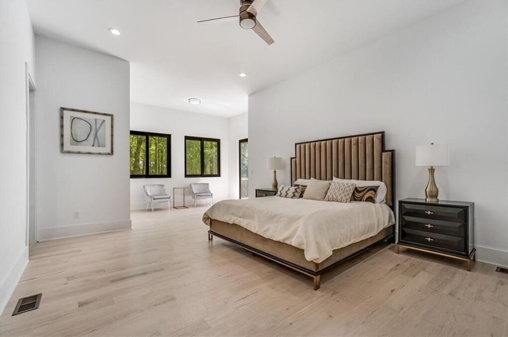 Photo of Bedroom in Sandy Springs
