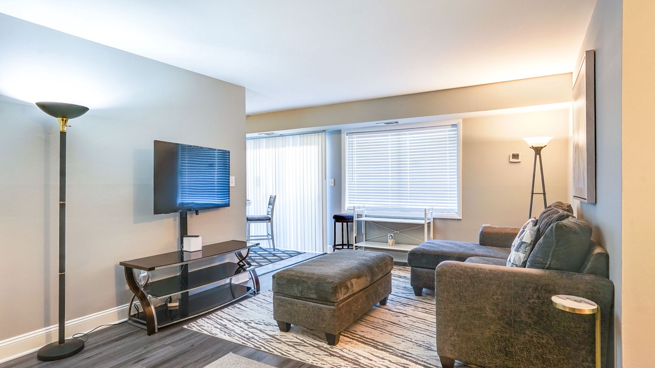 Photo of Livingroom in Belle Haven