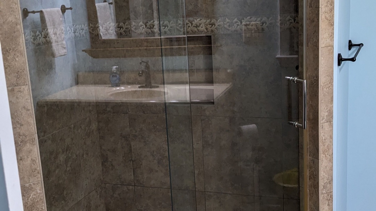Photo of Bathroom in Navarre