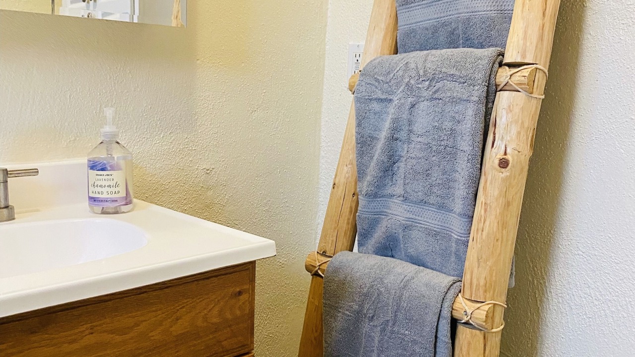 Photo of Bathroom in Arroyo Hondo