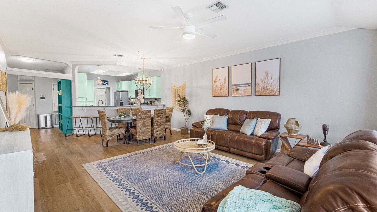 Photo of Livingroom in Corpus Christi
