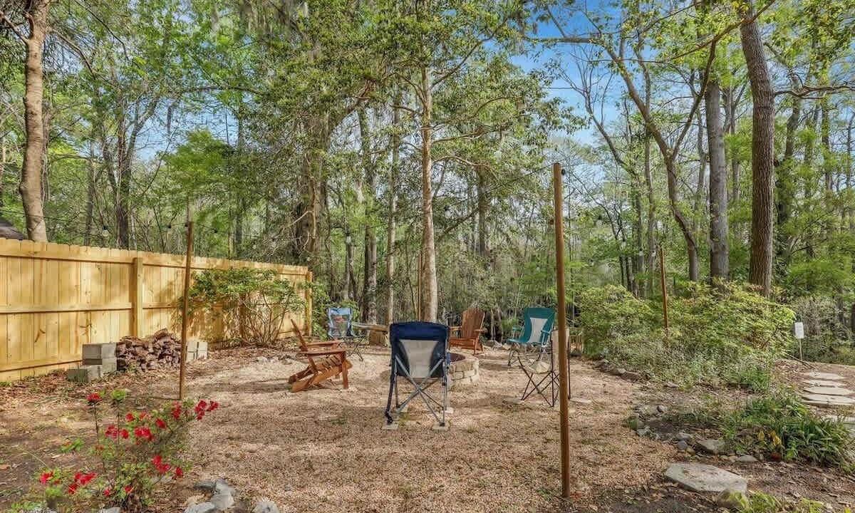 Photo of Outdoor in Pineland