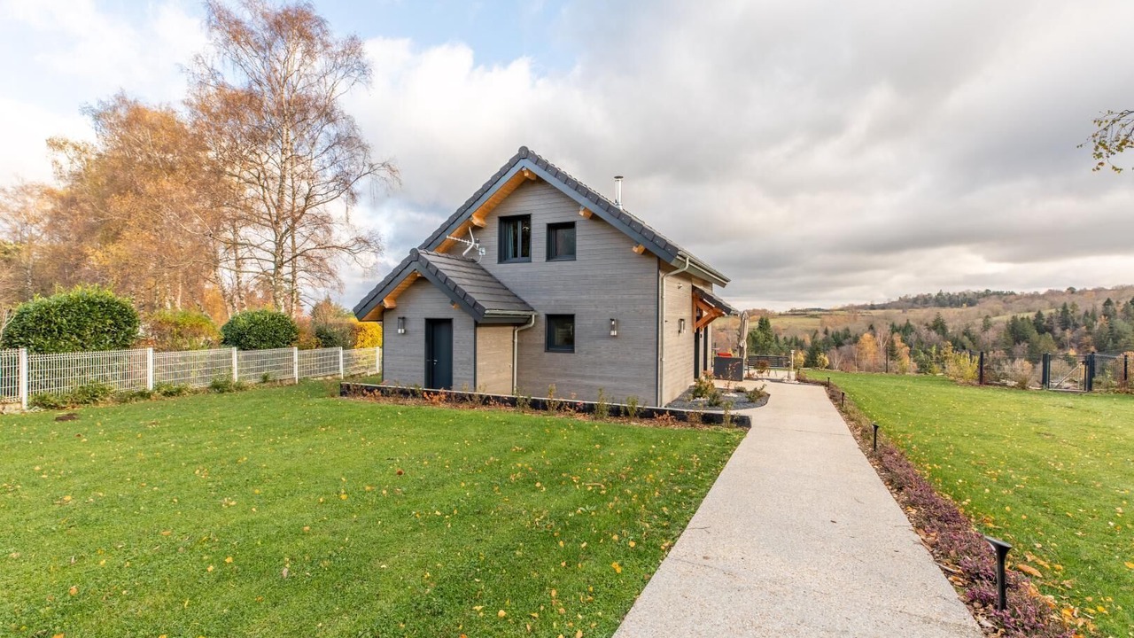 Photo of Outdoor in Aydat