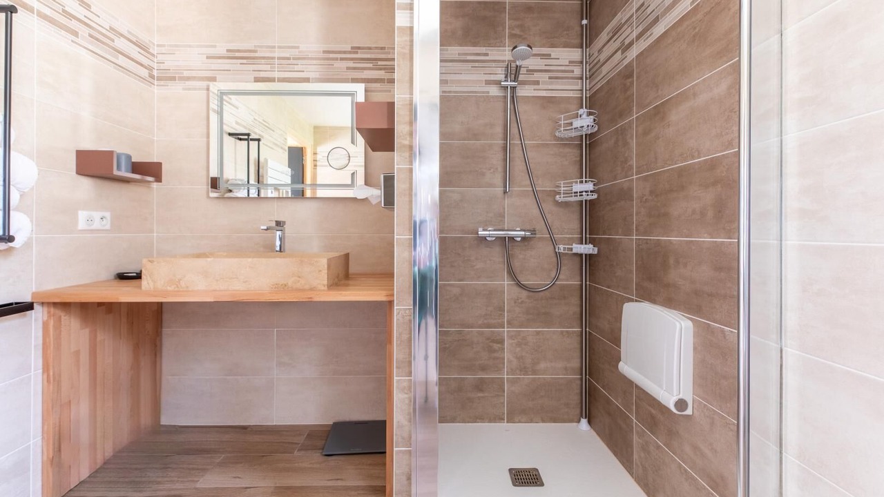 Photo of Bathroom in Aydat