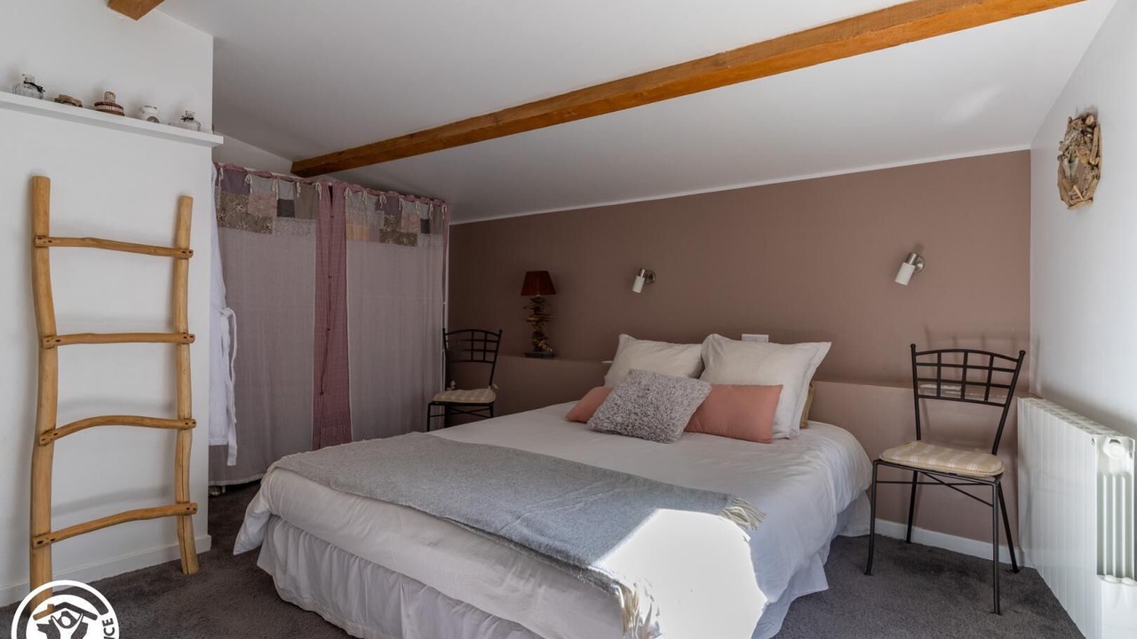 Photo of Bedroom in Champeix