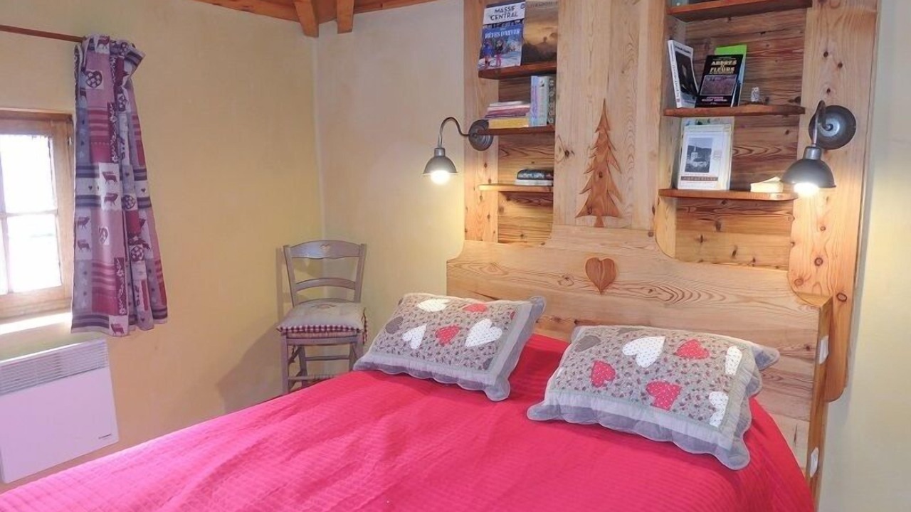 Photo of Bedroom in Saint-Bonnet-le-Chastel