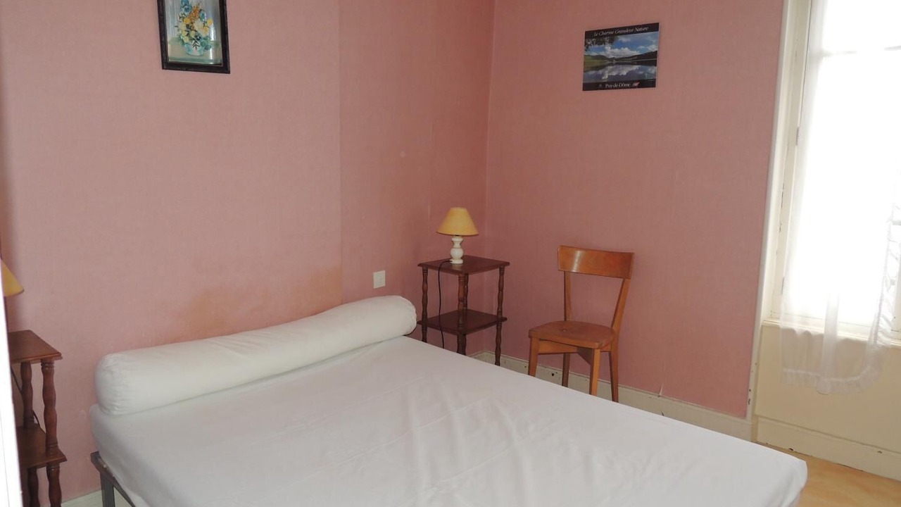 Photo of Bedroom in Saint-Myon