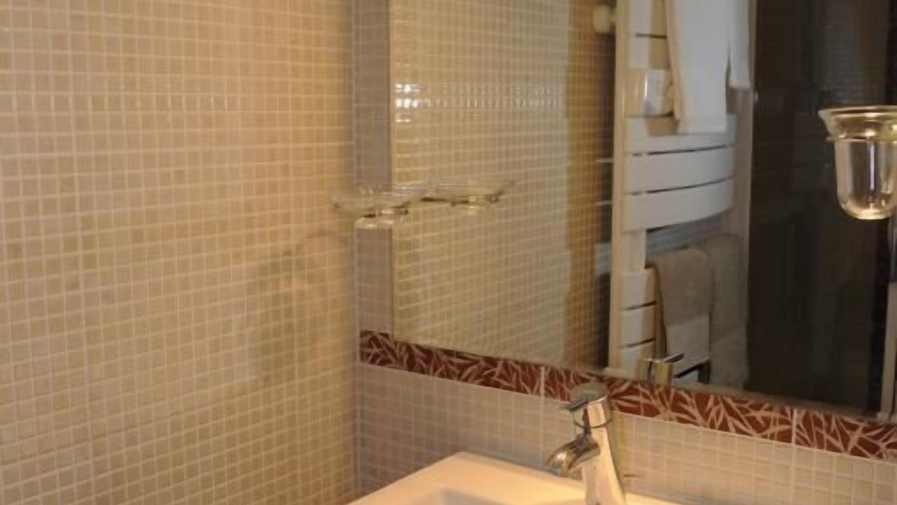 Photo of Bathroom in Lantages