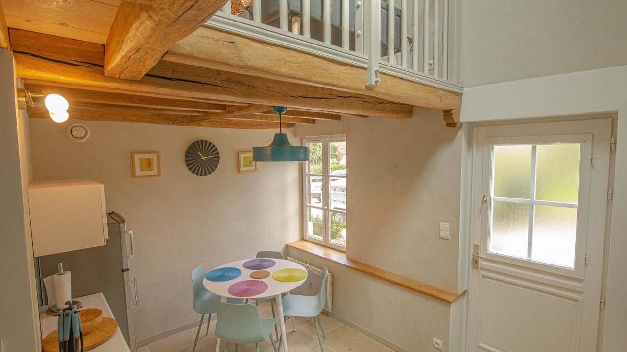 Photo of Others in Lantages