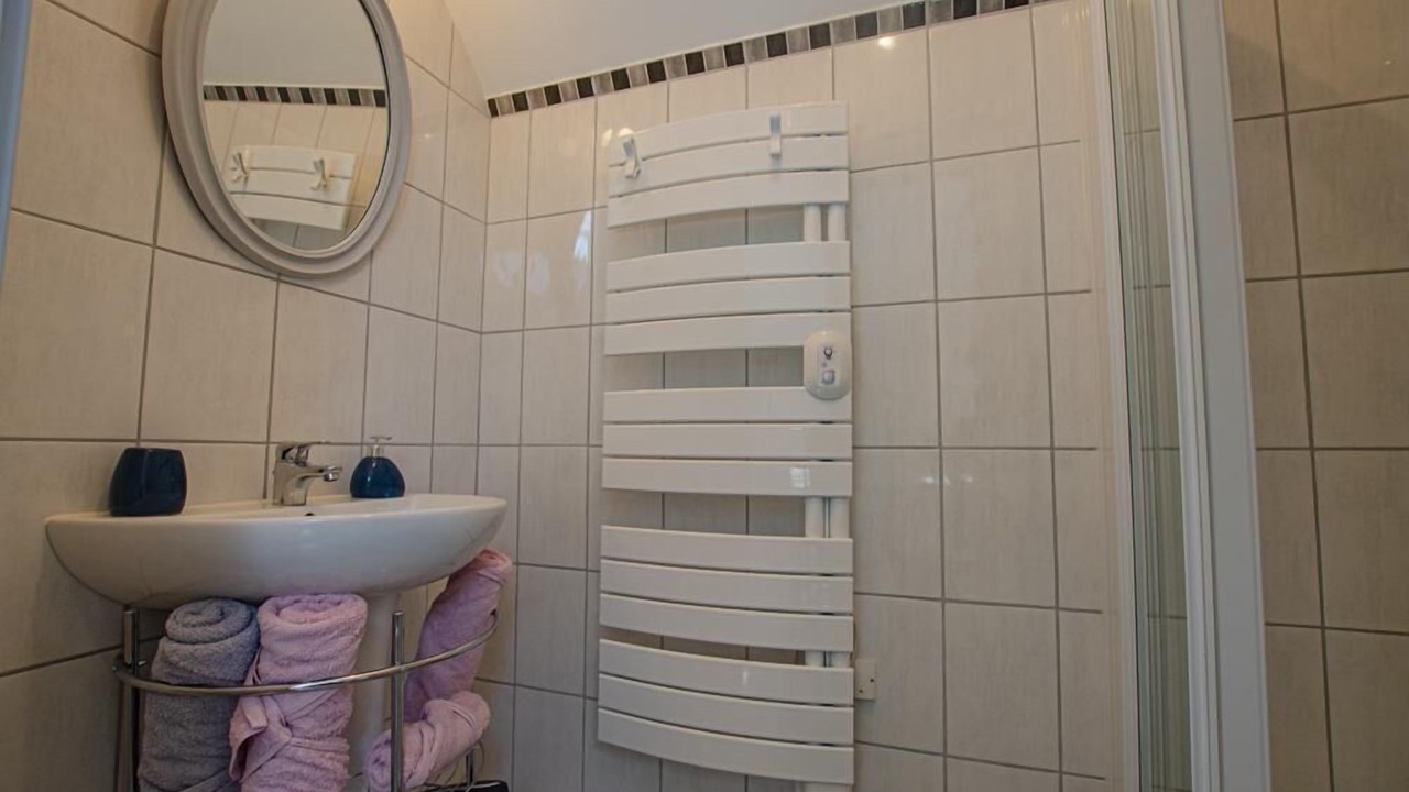 Photo of Bathroom in Saint-Thibault