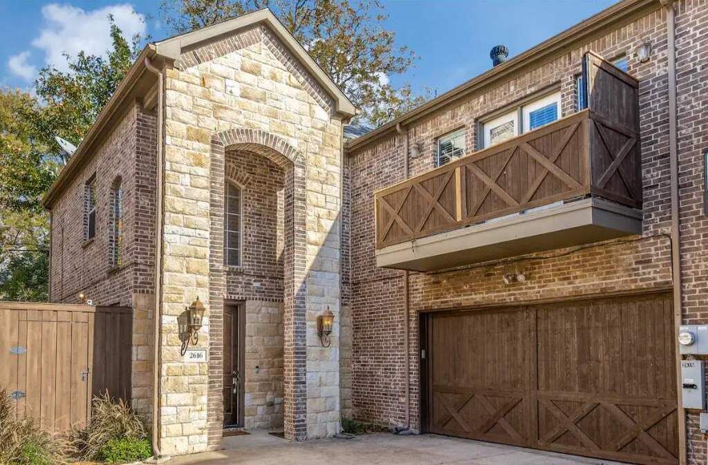 Photo of Outdoor in Knox - Henderson