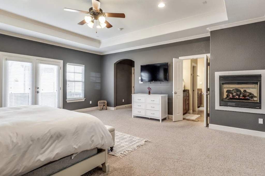 Photo of Bedroom in Knox - Henderson