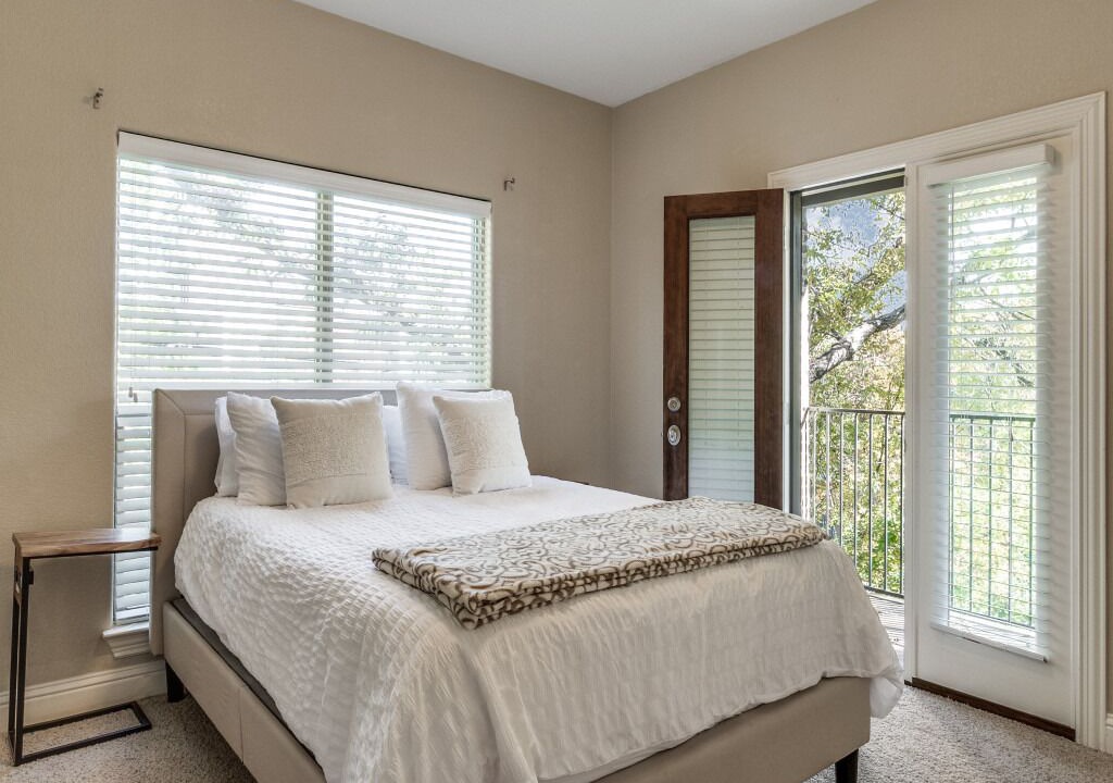 Photo of Bedroom in Knox - Henderson
