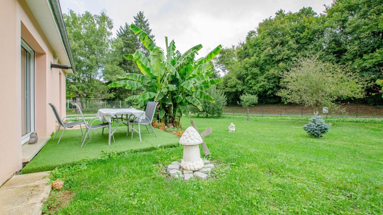 Photo of Outdoor in Saint-Mards-en-Othe