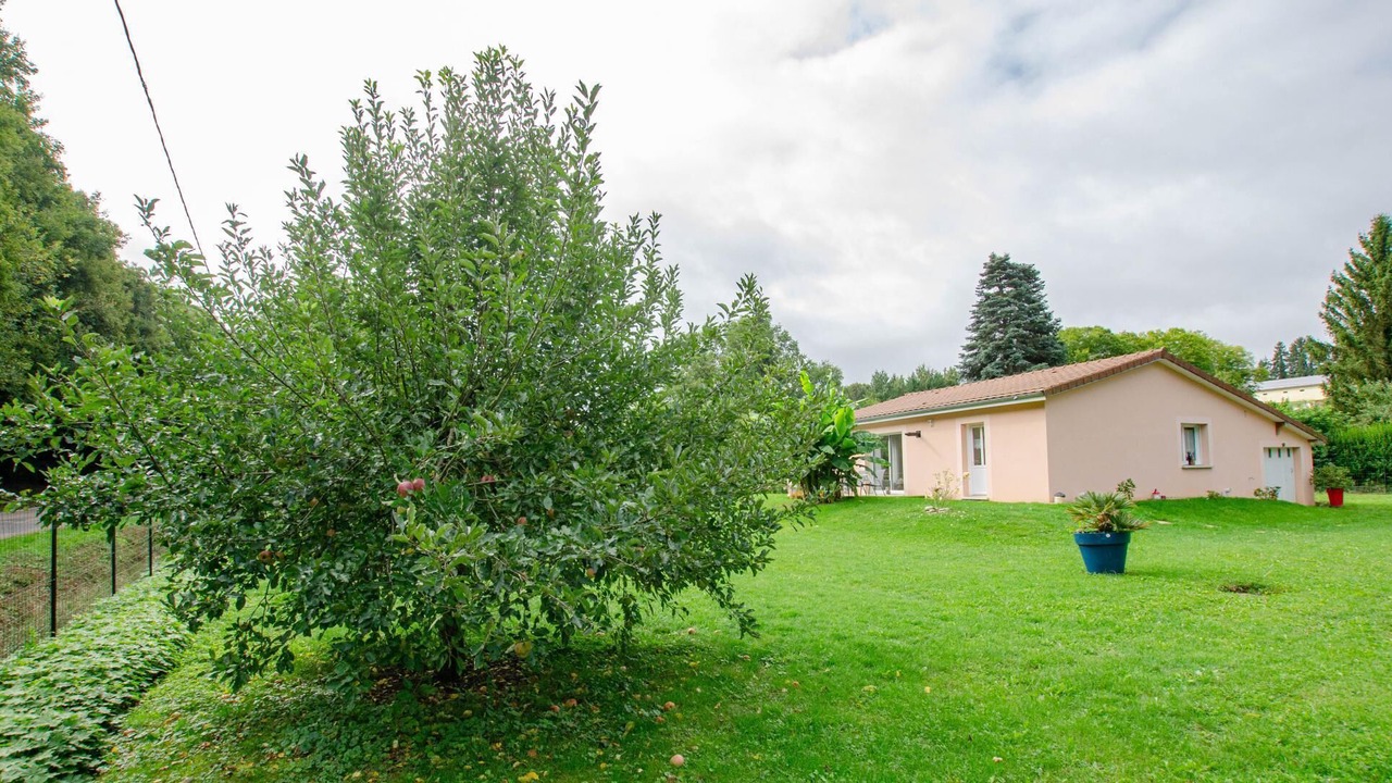 Photo of Outdoor in Saint-Mards-en-Othe