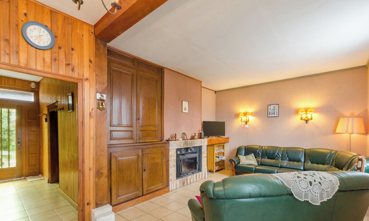 Photo of Livingroom in Arrembecourt