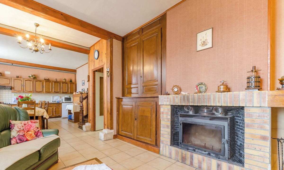 Photo of Livingroom in Arrembecourt