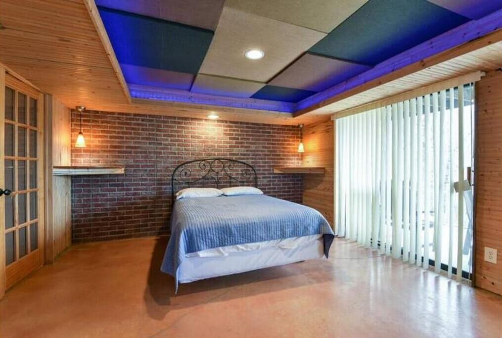 Photo of Bedroom in Eagle Rock