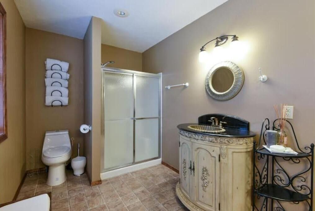 Photo of Bathroom in Eagle Rock