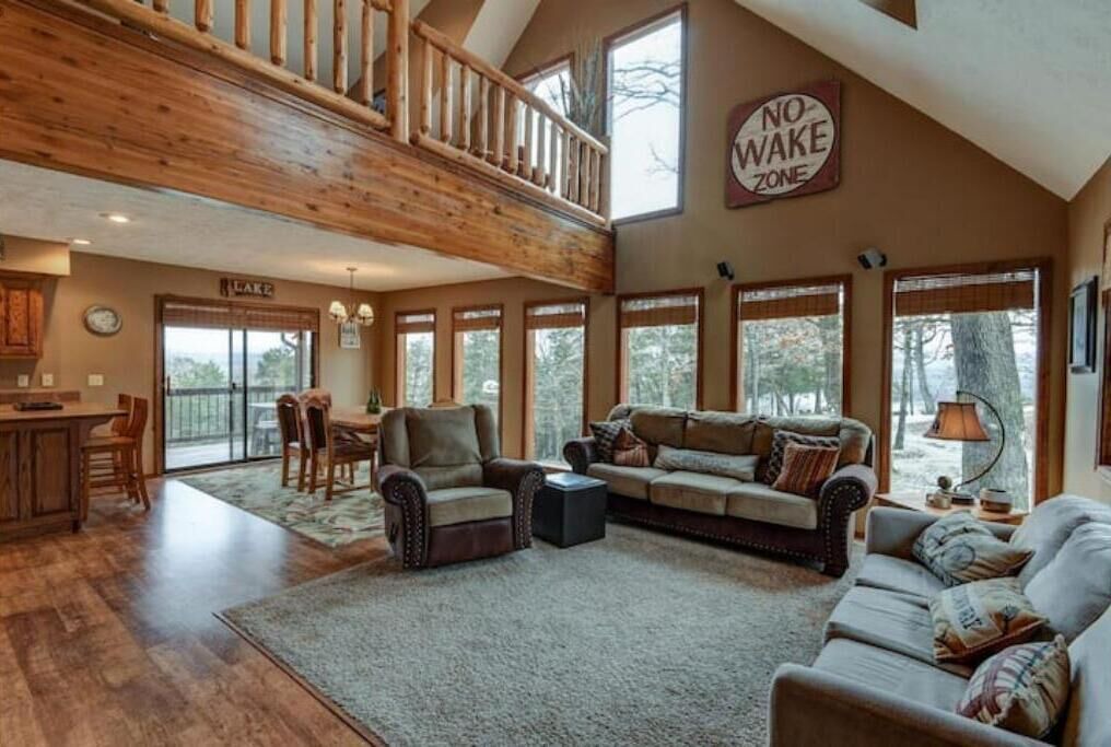 Photo of Livingroom in Eagle Rock