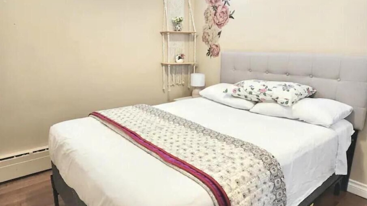 Photo of Bedroom in Laval-des-Rapides