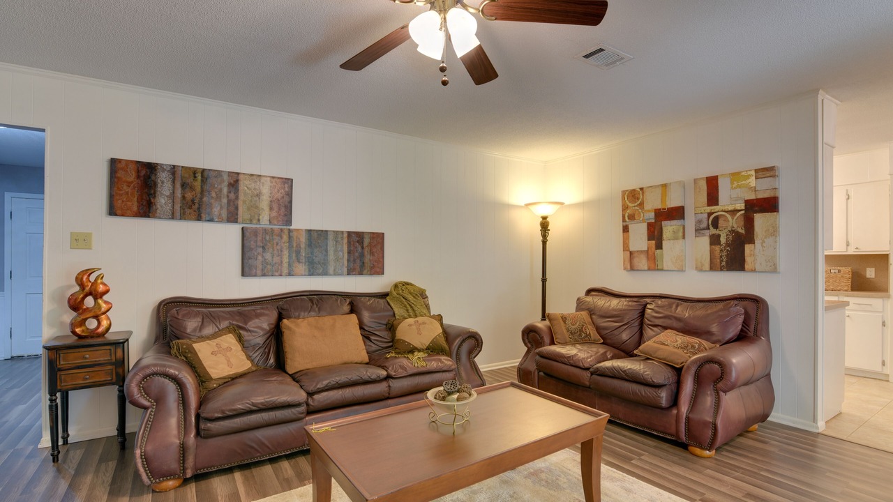 Photo of Livingroom in Beaumont
