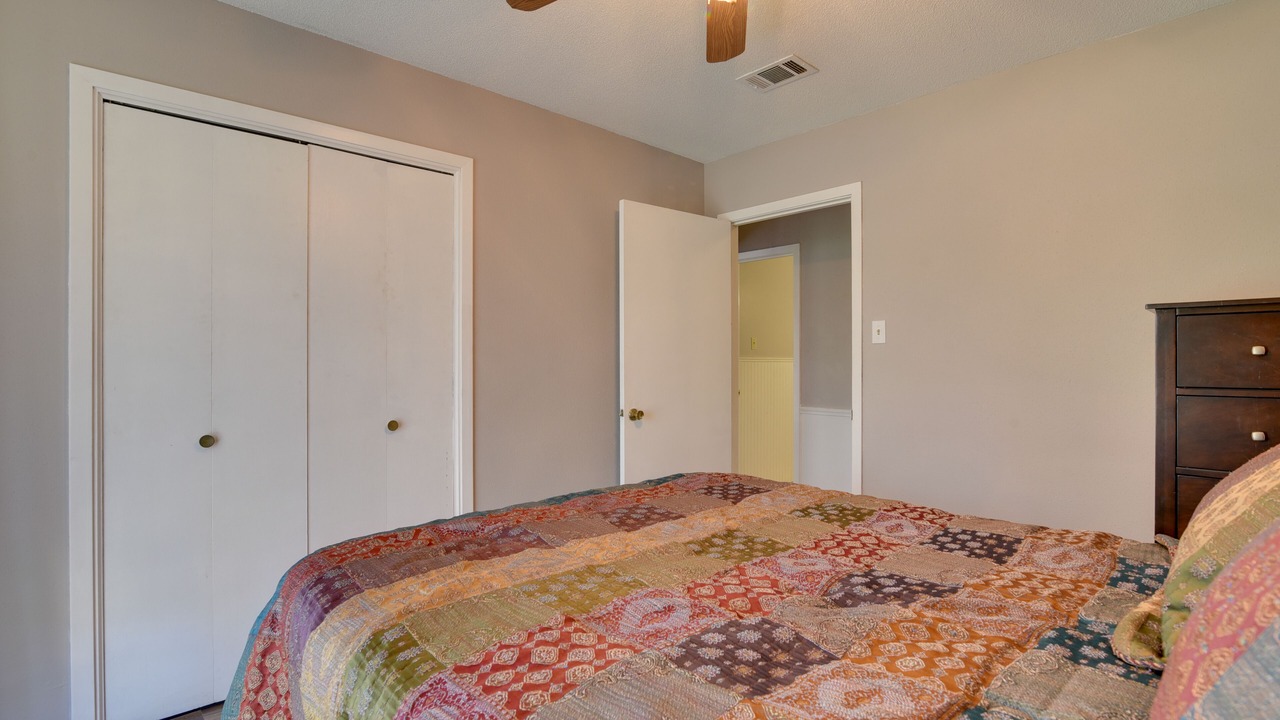 Photo of Bedroom in Beaumont