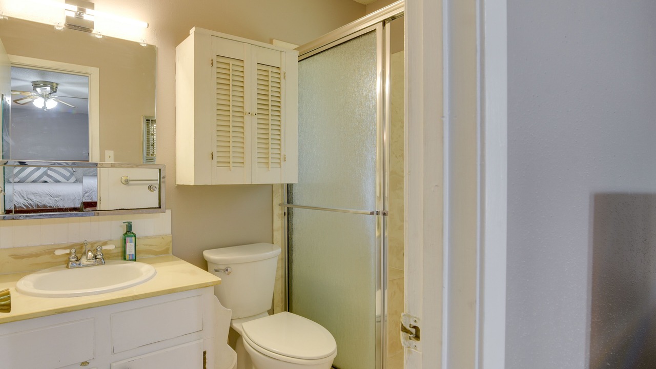Photo of Bathroom in Beaumont