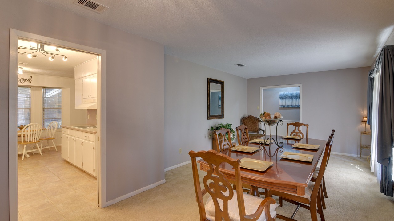Photo of Livingroom in Beaumont