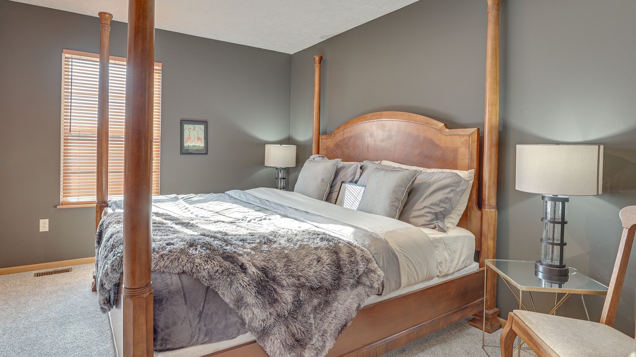 Photo of Others in Highland Square