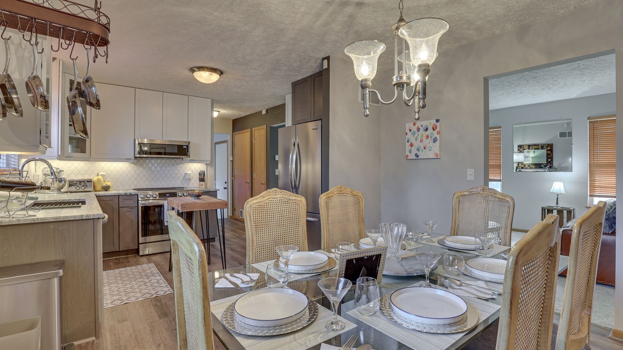 Photo of Others in Highland Square