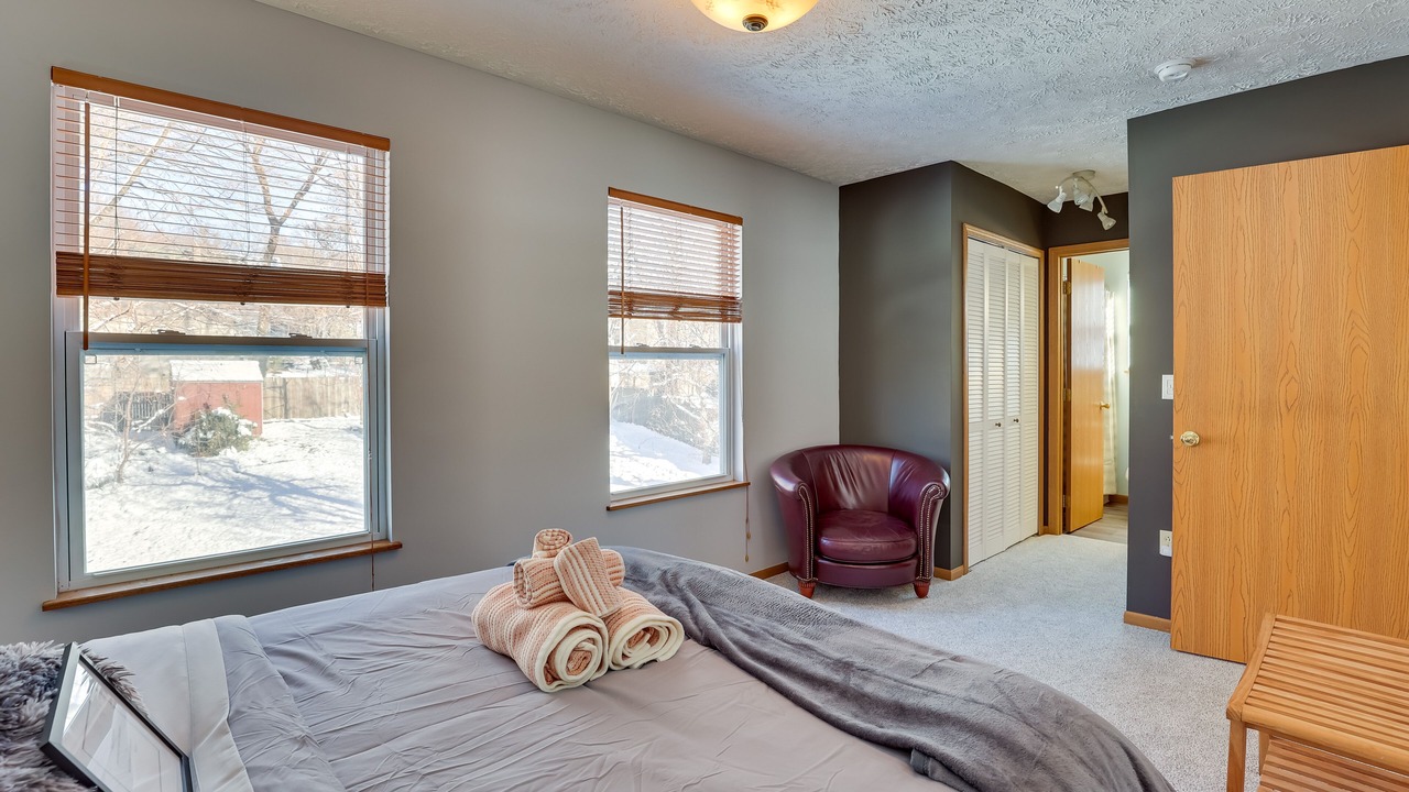 Photo of Bedroom in Highland Square
