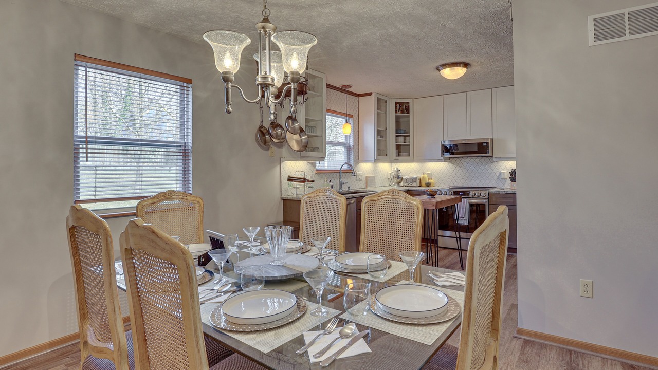 Photo of Others in Highland Square