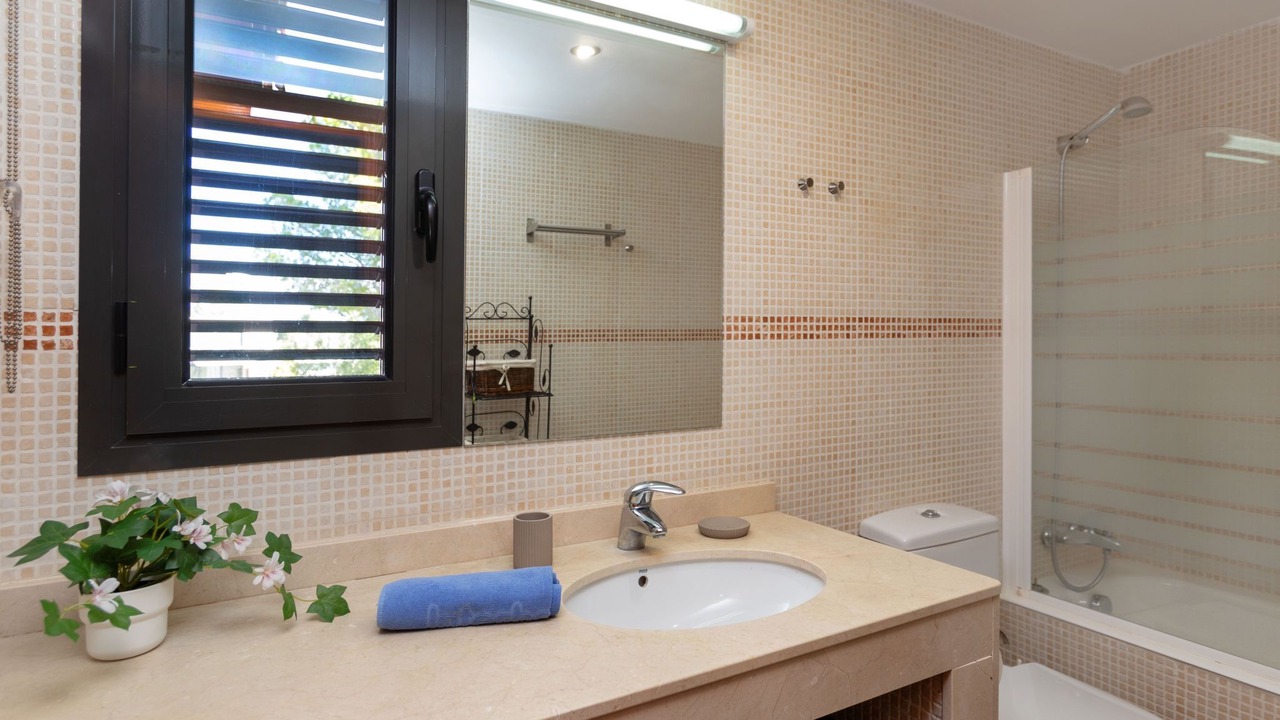 Photo of Bathroom in Bonmont Terres Noves