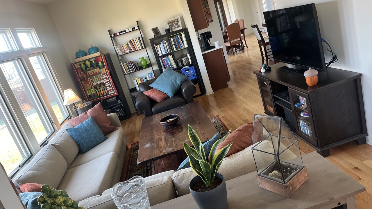 Photo of Livingroom in Detroit