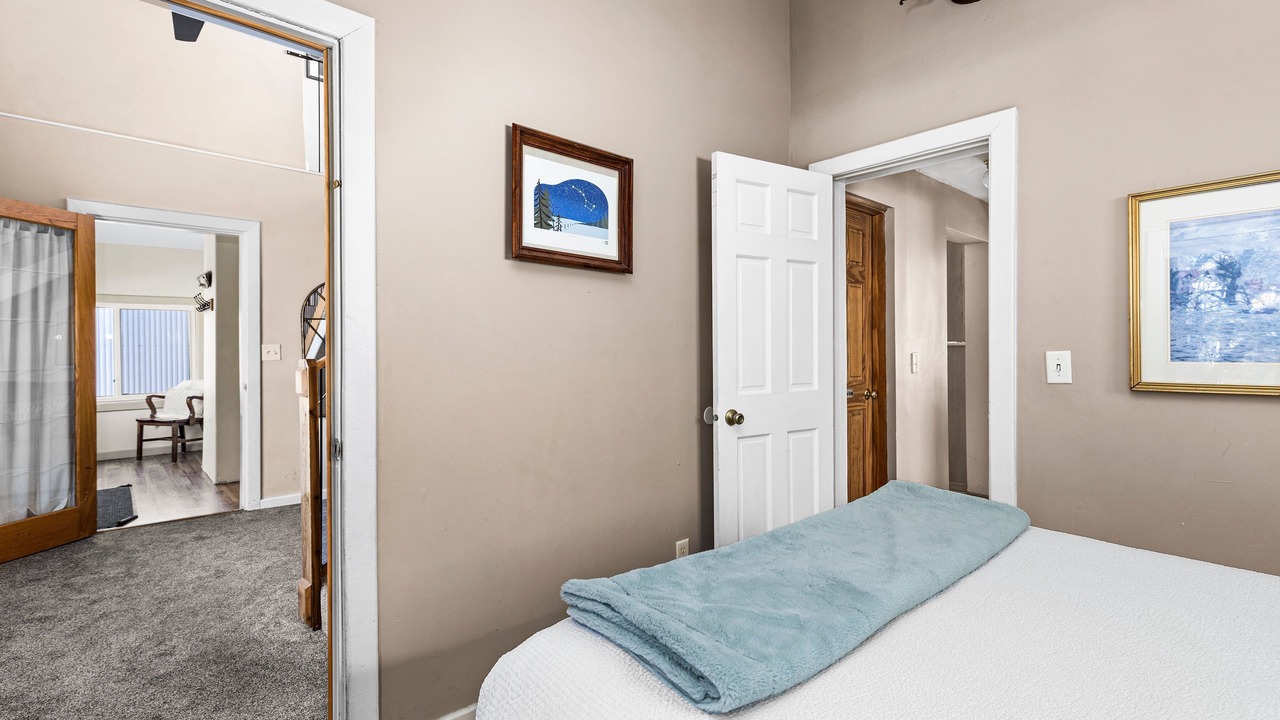 Photo of Bedroom in Park Point