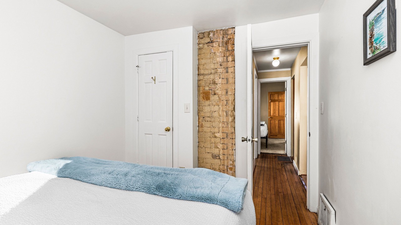 Photo of Bedroom in Park Point