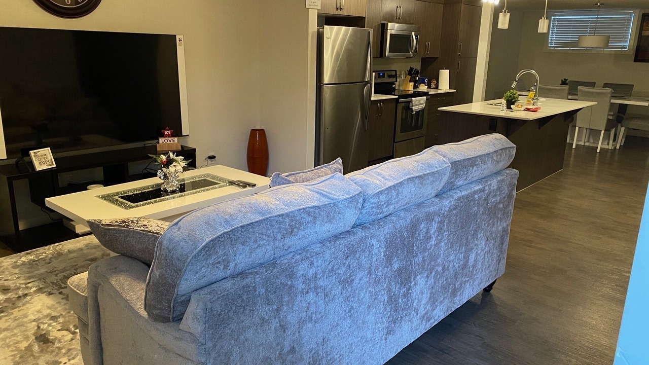 Photo of Others in Auburn Bay